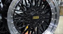 BMW на 17 новые диски за 250 000 тг. в Астана – фото 2