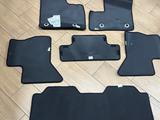 Оригинальные коврики Toyota Land Cruiser 300 70th Anniversary за 1 000 тг. в Алматы – фото 2