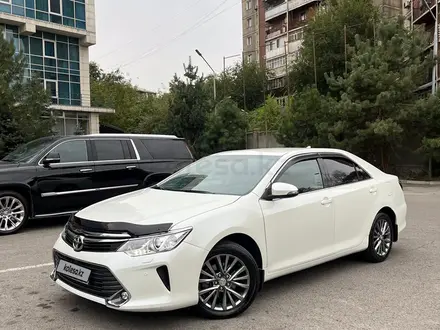 Toyota Camry 2017 года за 10 800 000 тг. в Алматы – фото 15