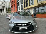 Toyota Camry 2015 года за 6 700 000 тг. в Актау – фото 2