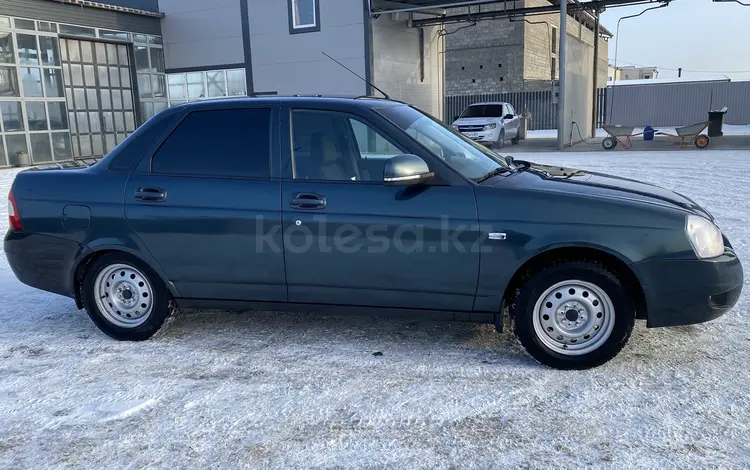 ВАЗ (Lada) Priora 2170 2013 годаfor2 680 000 тг. в Уральск