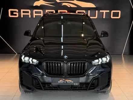 BMW X5 2024 года за 49 500 000 тг. в Шымкент – фото 2