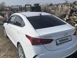 Hyundai Accent 2022 года за 8 600 000 тг. в Караганда – фото 4