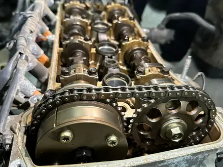 Двигатель на Toyota Camry 30 2.4 литра (2AZ) 3литра (1MZ) за 134 000 тг. в Алматы – фото 3