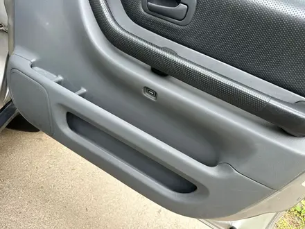 Honda CR-V 1996 года за 3 750 000 тг. в Алматы – фото 19