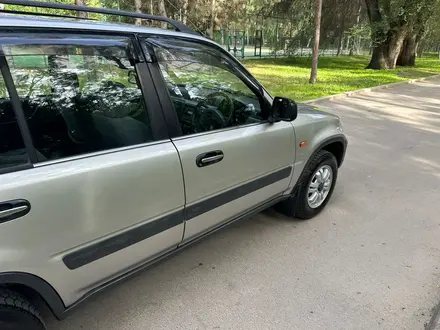 Honda CR-V 1996 года за 3 750 000 тг. в Алматы – фото 10