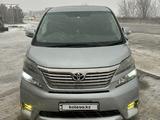 Toyota Vellfire 2012 годаүшін6 999 999 тг. в Алматы