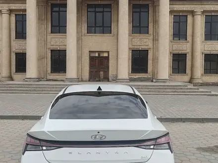 Hyundai Elantra 2021 года за 9 300 000 тг. в Семей – фото 6