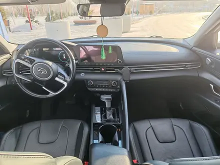 Hyundai Elantra 2021 года за 9 300 000 тг. в Семей – фото 16