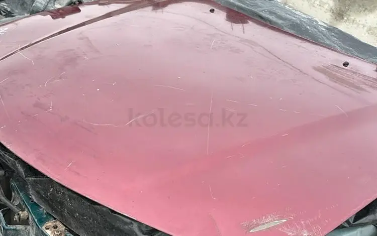 Mitsubishi Galant 93-й год капотүшін75 000 тг. в Алматы