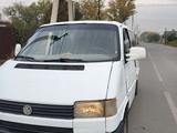 Volkswagen Transporter 1993 года за 1 600 000 тг. в Семей