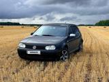Volkswagen Golf 2000 года за 2 500 000 тг. в Астана – фото 4