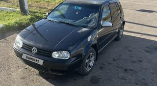 Volkswagen Golf 2000 года за 2 500 000 тг. в Астана