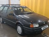 Volkswagen Passat 1991 годаfor1 400 000 тг. в Уральск – фото 2