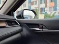 Toyota Camry 2020 года за 13 390 000 тг. в Алматы – фото 22