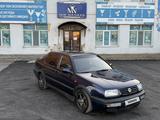 Volkswagen Vento 1992 года за 900 000 тг. в Караганда – фото 3