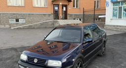 Volkswagen Vento 1992 года за 900 000 тг. в Караганда – фото 4