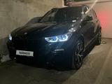 BMW X5 2019 года за 38 000 000 тг. в Алматы – фото 2
