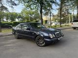 Mercedes-Benz E 320 1996 года за 3 000 000 тг. в Алматы – фото 2