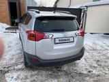 Toyota RAV4 2013 годаүшін10 300 000 тг. в Астана – фото 2