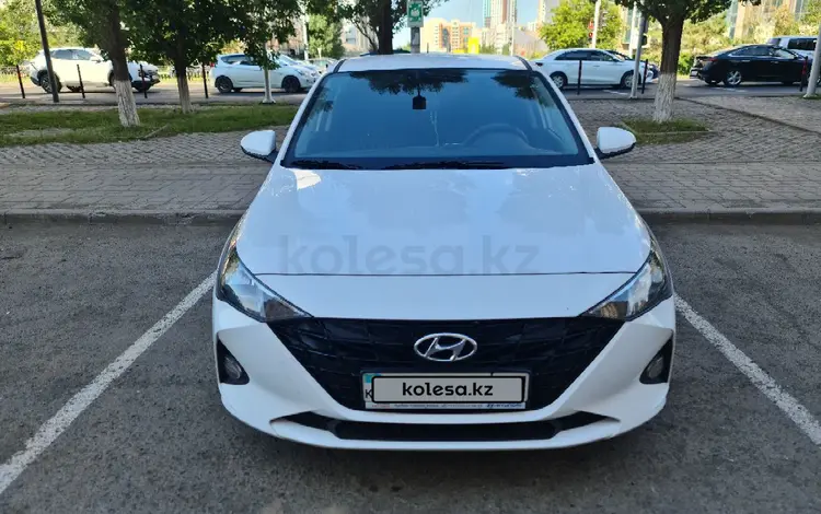 Hyundai Accent 2021 годаүшін7 950 000 тг. в Астана