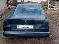 Mercedes-Benz E 230 1991 годаүшін900 000 тг. в Алматы