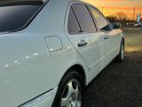 Mercedes-Benz E 200 1996 года за 2 450 000 тг. в Щучинск – фото 3