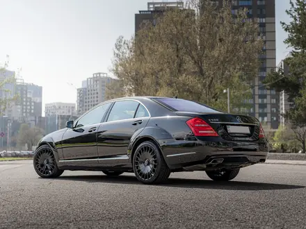 Mercedes-Benz S 500 2011 года за 13 000 000 тг. в Алматы – фото 12