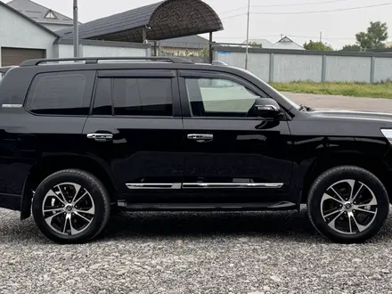 Toyota Land Cruiser 2012 года за 23 000 000 тг. в Шымкент – фото 19