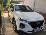 Hyundai Santa Fe 2019 года за 14 490 000 тг. в Алматы – фото 4