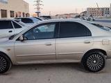 Kia Shuma 2004 года за 2 200 000 тг. в Актау – фото 2