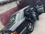 Mercedes-Benz E 230 1992 года за 1 800 000 тг. в Шымкент – фото 5
