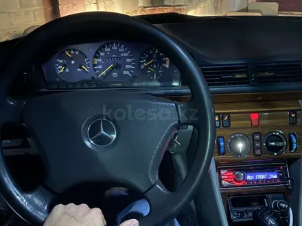 Mercedes-Benz E 230 1992 года за 1 800 000 тг. в Шымкент – фото 7