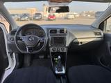 Volkswagen Polo 2018 года за 6 800 000 тг. в Алматы – фото 4