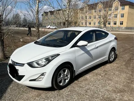 Hyundai Elantra 2015 года за 5 750 000 тг. в Актобе – фото 2