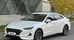 Hyundai Sonata 2022 годаүшін12 900 000 тг. в Астана