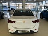 Chevrolet Onix 2025 года за 6 990 000 тг. в Астана – фото 2