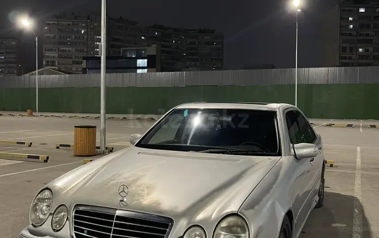 Mercedes-Benz E 320 2000 года за 4 000 000 тг. в Актау