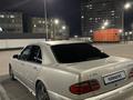 Mercedes-Benz E 320 2000 года за 4 000 000 тг. в Актау – фото 3