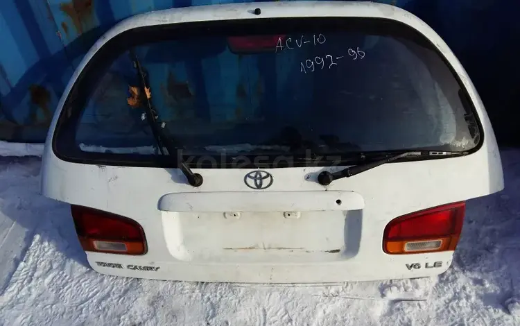 Крышка багажника со стеклом Toyota Camry 10 за 30 000 тг. в Семей