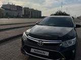 Toyota Camry 2016 годаүшін11 800 000 тг. в Шымкент – фото 2