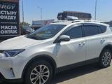 Toyota RAV4 2019 года за 11 000 000 тг. в Астана – фото 2