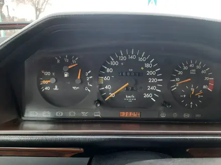 Mercedes-Benz E 300 1993 года за 1 400 000 тг. в Уральск – фото 11