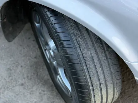 Toyota Mark II Qualis 1998 года за 3 900 000 тг. в Алматы – фото 9