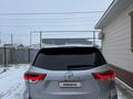Toyota Highlander 2018 года за 12 000 000 тг. в Атырау – фото 2