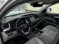 Toyota Highlander 2018 года за 12 000 000 тг. в Атырау – фото 20