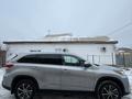 Toyota Highlander 2018 года за 12 000 000 тг. в Атырау – фото 7