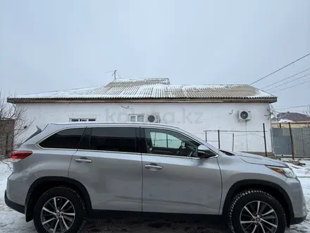 Toyota Highlander 2018 года за 12 000 000 тг. в Атырау – фото 7