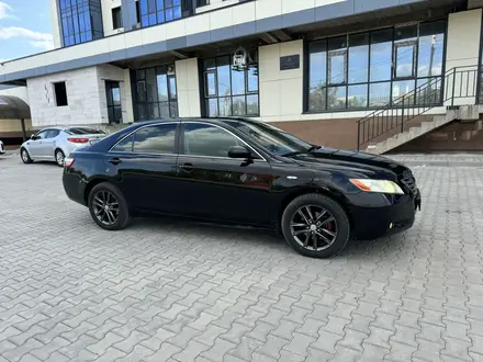 Toyota Camry 2006 года за 5 800 000 тг. в Уральск – фото 4