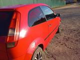 Ford Fiesta 2004 года за 1 500 000 тг. в Петропавловск – фото 5